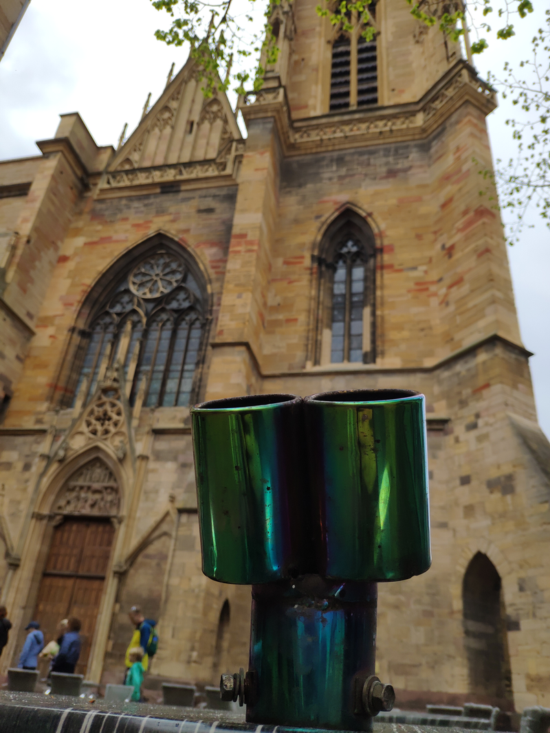 Mascot and 1 place de cathedrale